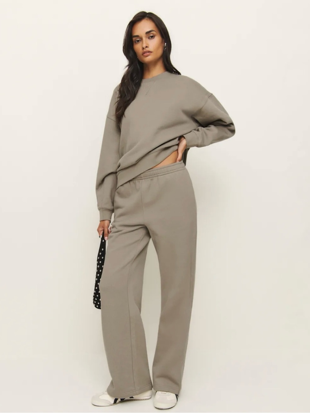 Reformation Kira Wide-Leg Sweatpant in Taupe